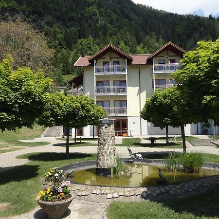 Panoramablickhotel - Lakeview Apartments Анненгайм Екстер'єр фото