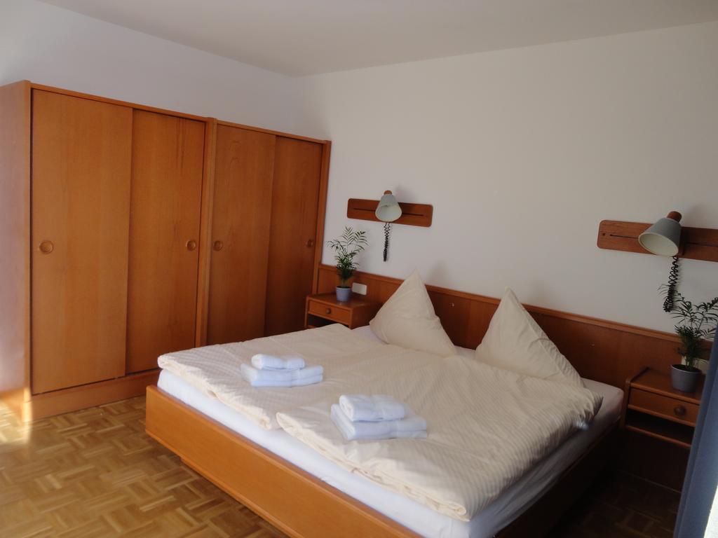 Panoramablickhotel - Lakeview Apartments Анненгайм Екстер'єр фото