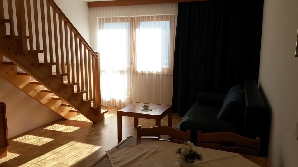 Panoramablickhotel - Lakeview Apartments Анненгайм Номер фото